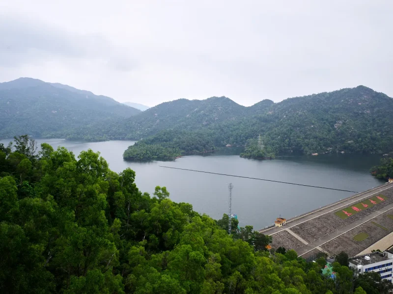 游珠海香山云道·大镜山水库段栈道