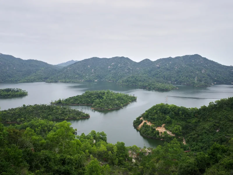 游珠海香山云道·香山湖公园至大镜山水库段栈道