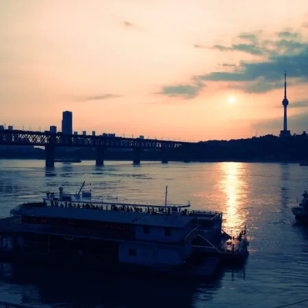 来一场武汉 City Walk